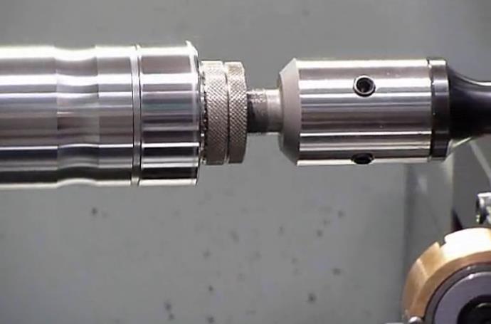 汽車零部件加工的福音來了 帶您領(lǐng)略滾壓刀具加工風(fēng)采 